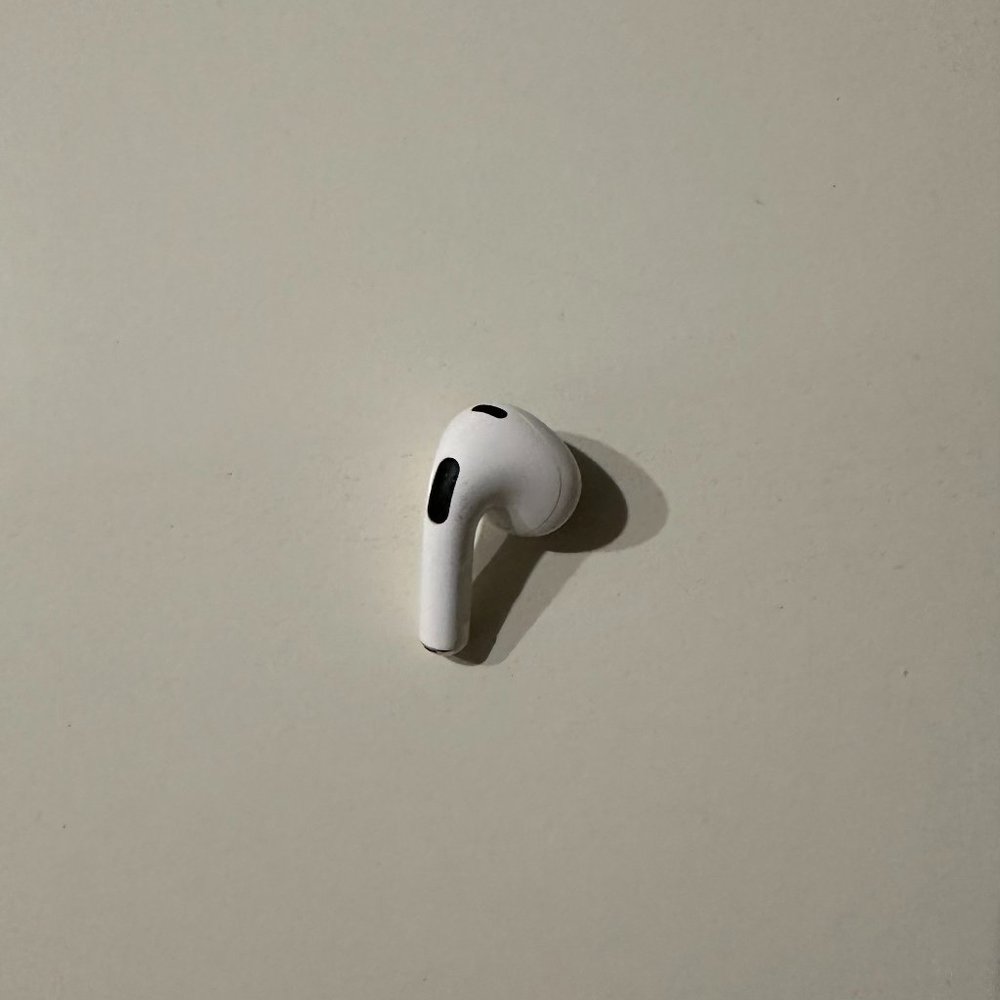 Airpods 3rd Generation - Picture 4 of 4